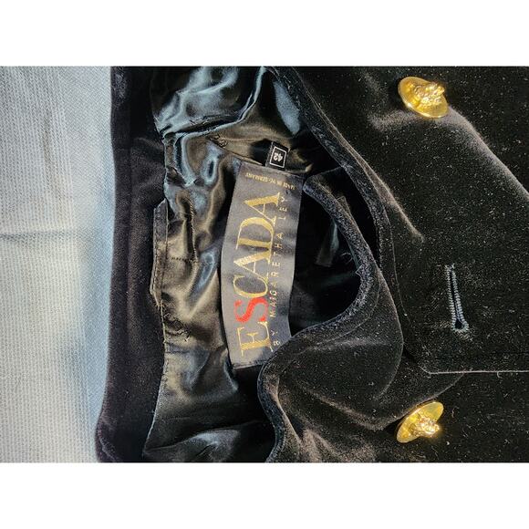 vintage Escada by Margaretha Ley black velvet blazer - Picture 2 of 8